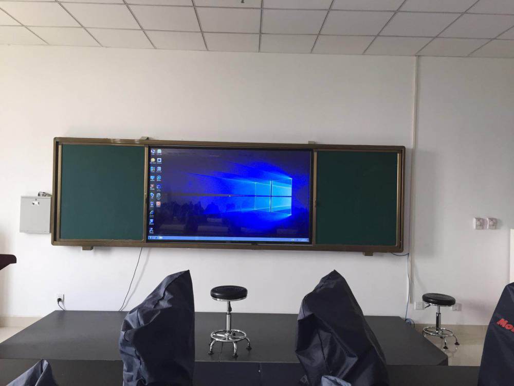 捷安迅 以多媒體教學一體機打造教育未來，信用中國的創新典范